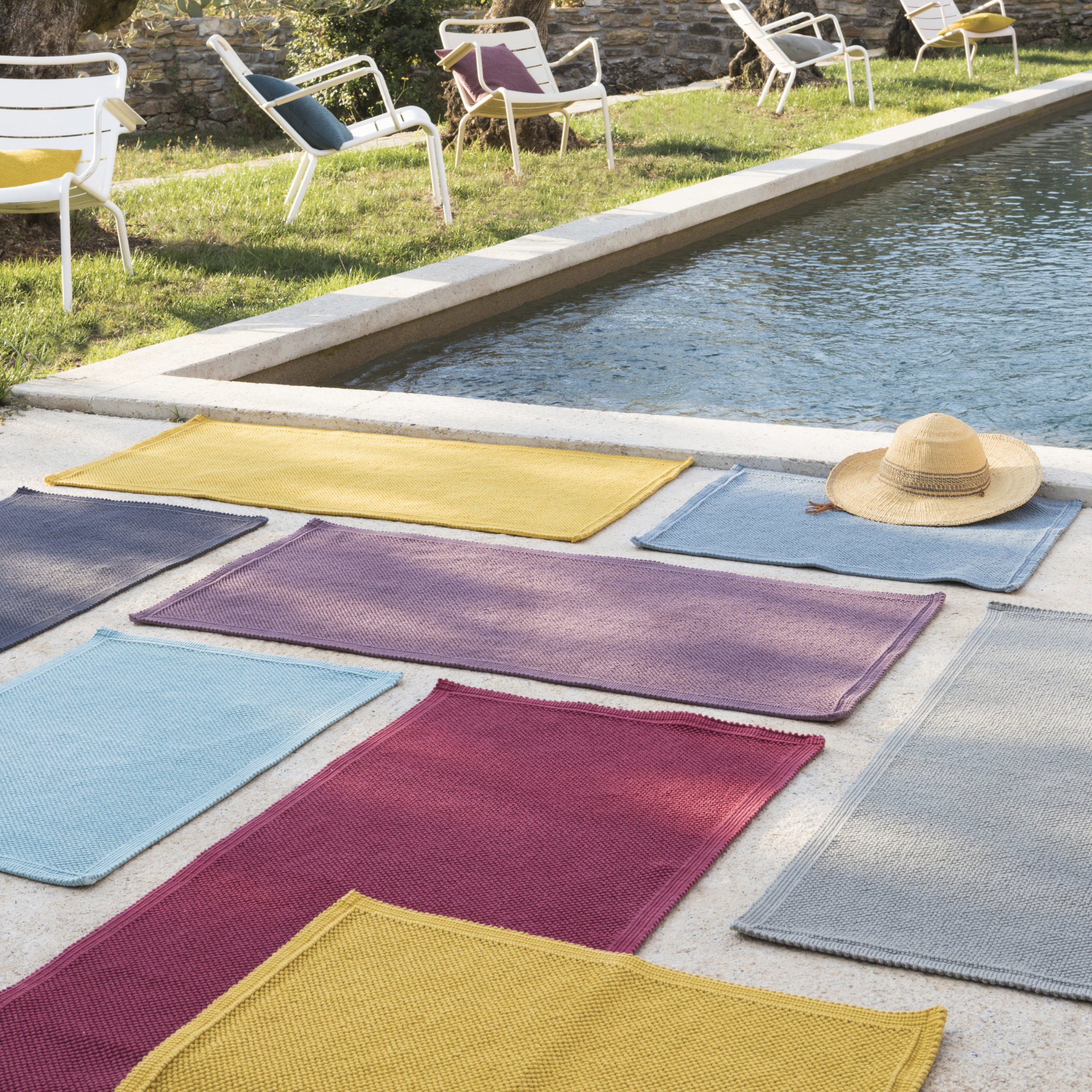 Tapis de bain Etia Prusse 54×110 coton La Vallée du blanc Tapis de bain Etia Prusse 54×110 coton Tapis de bain La Vallée du blanc