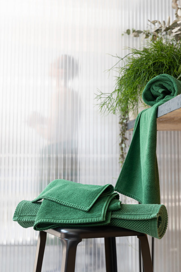 Tapis de bain uni Etia Vert De Gris 54 X 110 Tapis de bain La Vallée du blanc