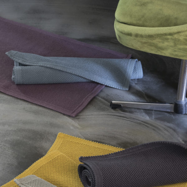 Tapis de bain uni Etia Indigo 54 x 110 Tapis de bain La Vallée du blanc