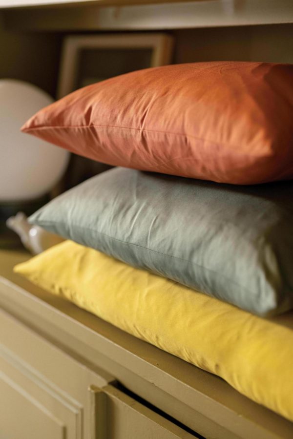 Coussin recyclé Gianni Mirabelle 40 x 65 Coussins La Vallée du blanc