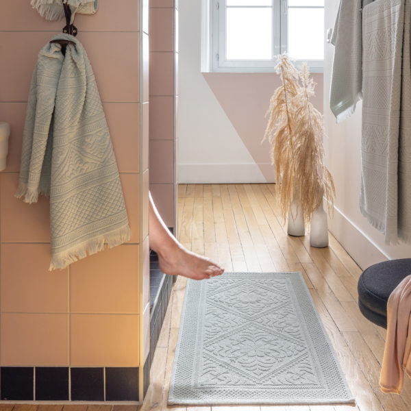 Tapis de bain uni Enzo Jade 54 x 64 Tapis de bain La Vallée du blanc