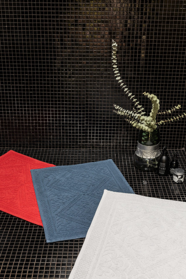 Tapis de bain uni Enzo Tempête 54 x 110 Tapis de bain La Vallée du blanc