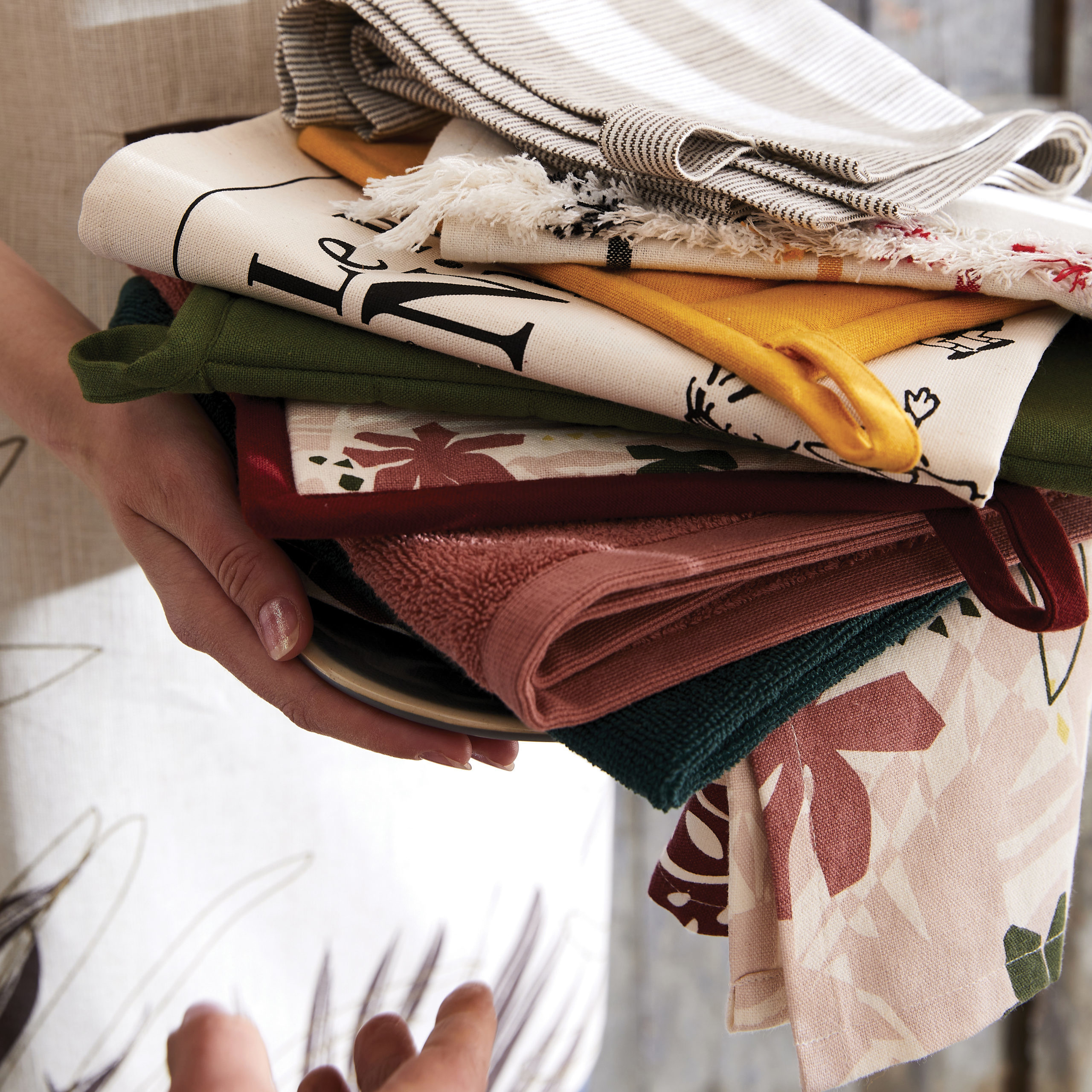 Essuie-mains oeillet Curl bois de rose 50×50 La Vallée du blanc Essuie-mains oeillet Curl bois de rose 50×50 Essuie-mains La Vallée du blanc