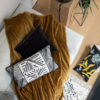 Coussin uni Fara Ombre 45 x 45 – Image 3