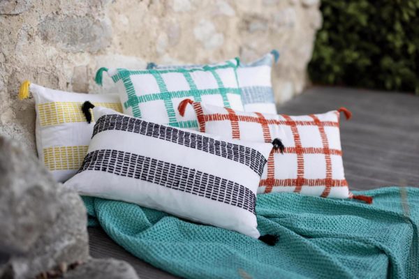 Coussin à rayures Diana Marmelade 30 x 50 Coussins La Vallée du blanc