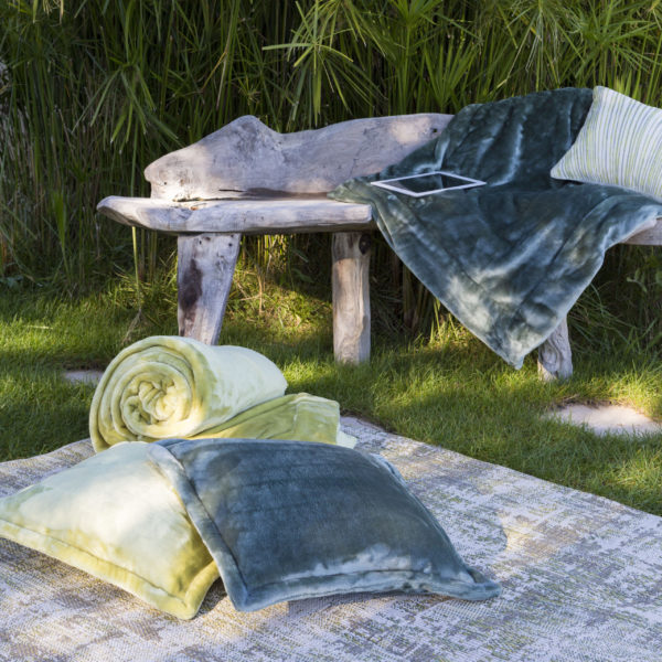 Coussin Tender Gris 50 x 50 Coussins La Vallée du blanc