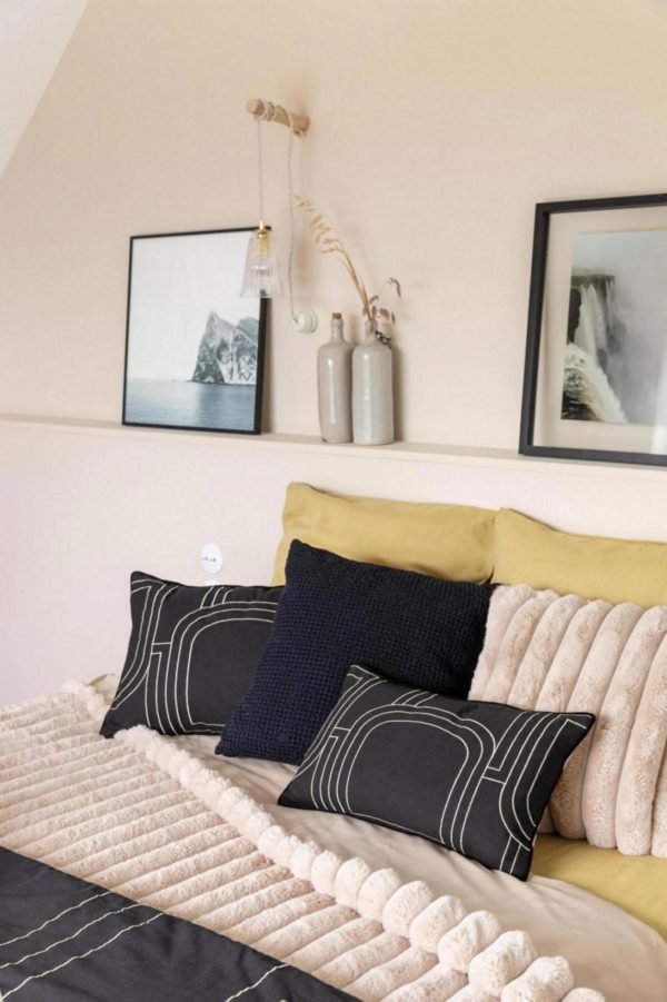 Coussin Jaden Caviar 30 x 50 Coussins La Vallée du blanc