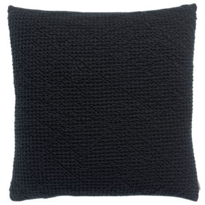 Coussin stonewashed Maia Caviar 45 x 45 Coussins La Vallée du blanc