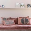 Coussin uni Fara Bois de rose 30 x 50 – Image 2