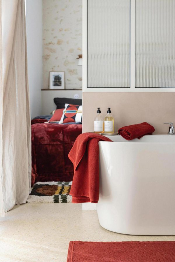 Serviette de toilette Bora Géranium 50 x 100 Serviettes de toilette La Vallée du blanc