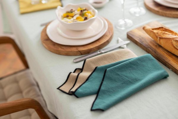 Serviette de table recyclée Grace Camel 40 x 40 Serviettes de table La Vallée du blanc