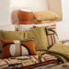 Coussin stonewashed Tana Gold 40 x 65 – Image 3