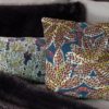 Coussin brodé Ariane Pétrole 45 x 45 – Image 5