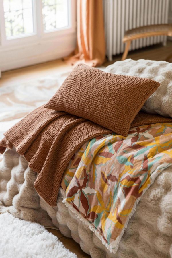 Coussin recyclé Maia Cuivre 45 x 45 Coussins La Vallée du blanc