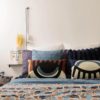 Coussin brodé Farel Acier 30 x 50 – Image 3