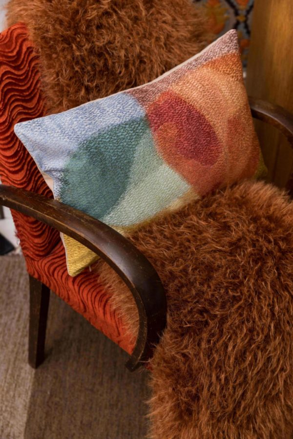 Coussin brodé Nevio Multico 30 x 50 Coussins La Vallée du blanc