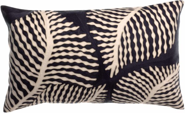 Coussin brodé Flora Marine 40 x 65 Coussins La Vallée du blanc