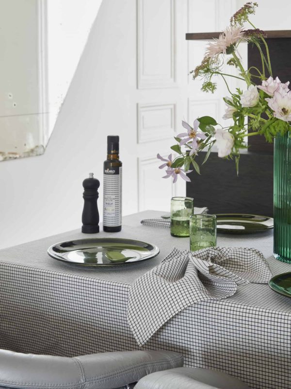 Nappe Gustave Caviar 160 x 250 Nappes La Vallée du blanc