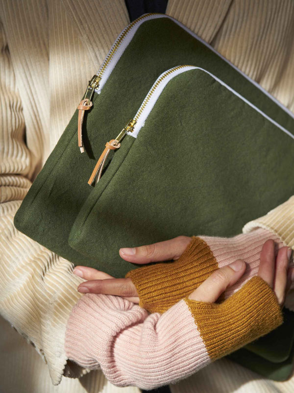 Housse ordinateur Iona Kale 15-16″ » Housses d'ordinateur La Vallée du blanc