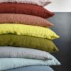 Housse de coussin Mona Rhubarbe 80 x 80 – Image 3