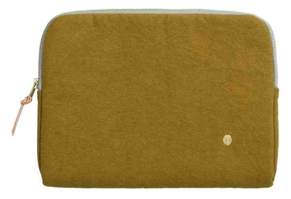 Housse iPad Iona Nuts 19 x 26 x 3 Housses d'iPad La Vallée du blanc