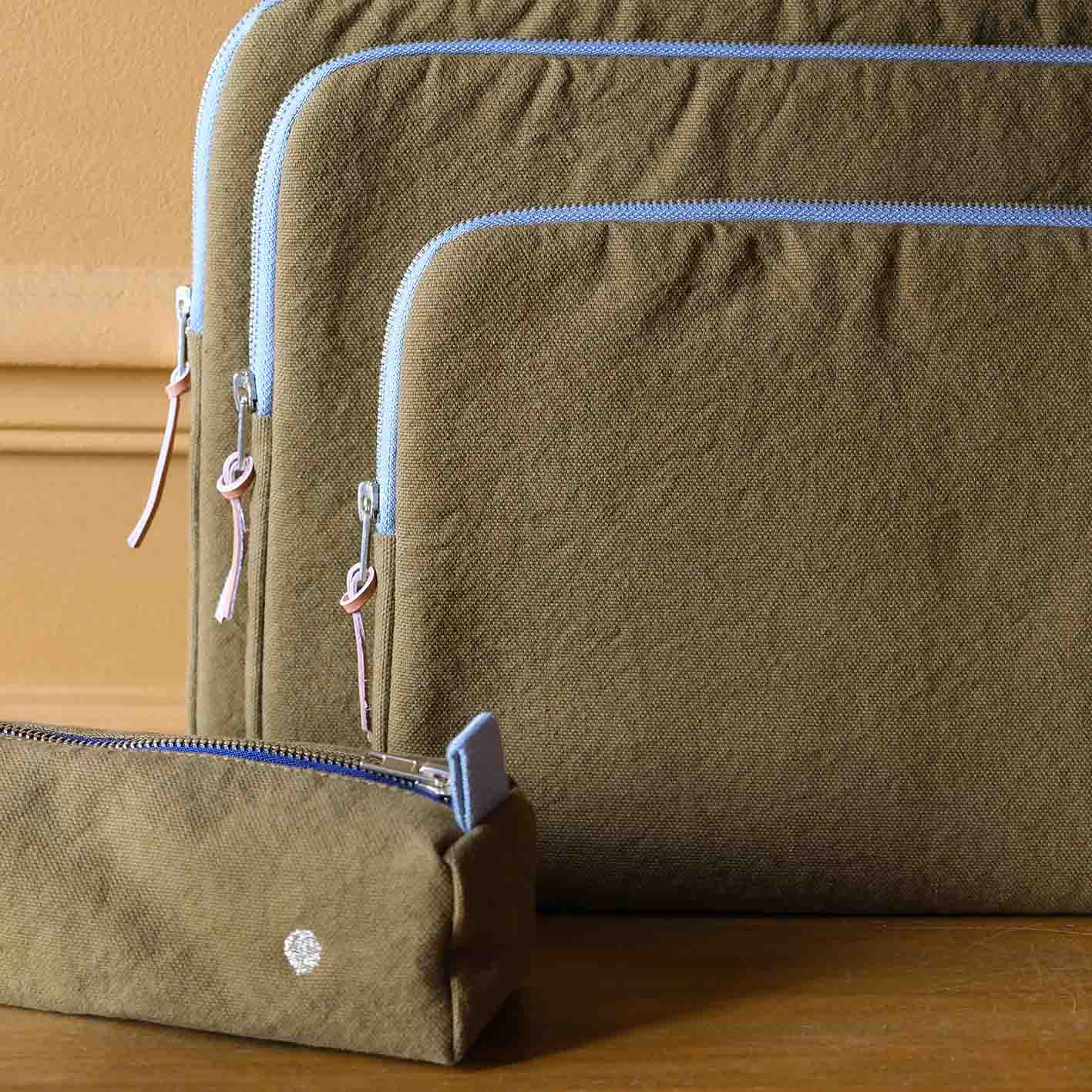 Trousse de bureau Iona Nuts 6 x 20 x 6 La Vallée du blanc Trousse de bureau Iona Nuts 6 x 20 x 6 Trousses de bureau La Vallée du blanc